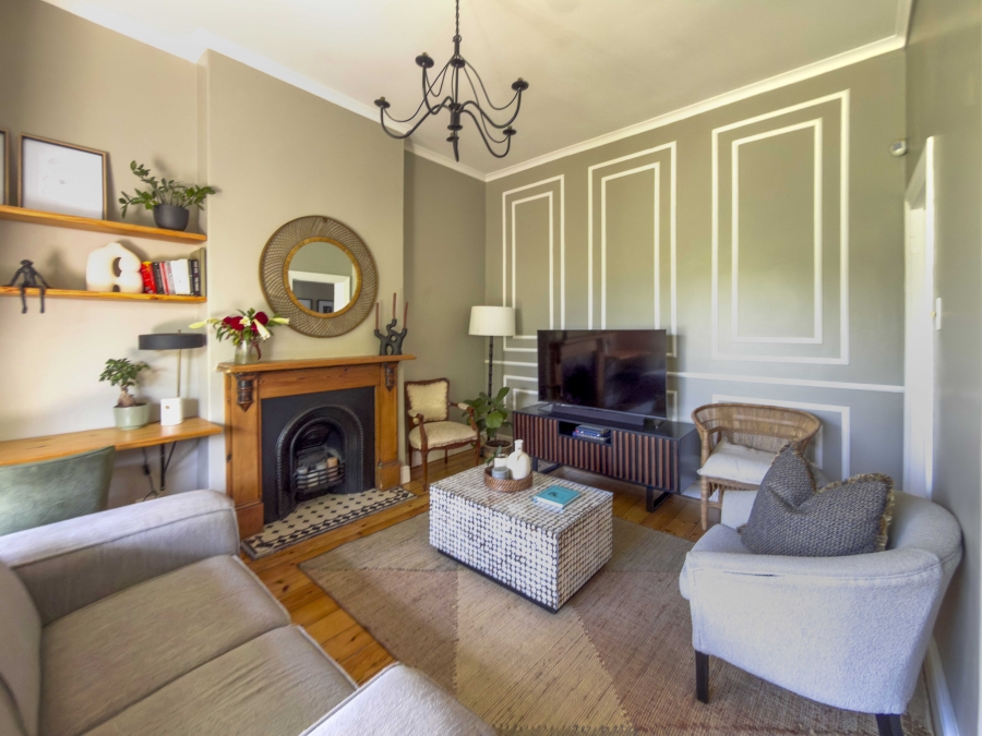 2 Bedroom Property for Sale in Claremont Western Cape